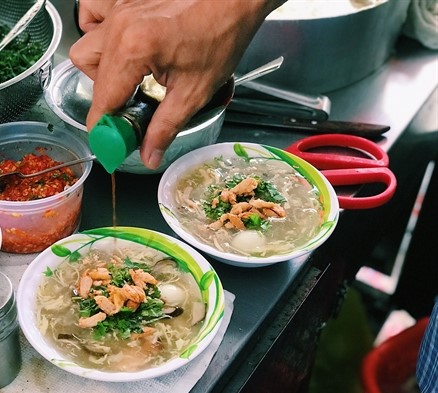 món ngon từ chân gà rút xương